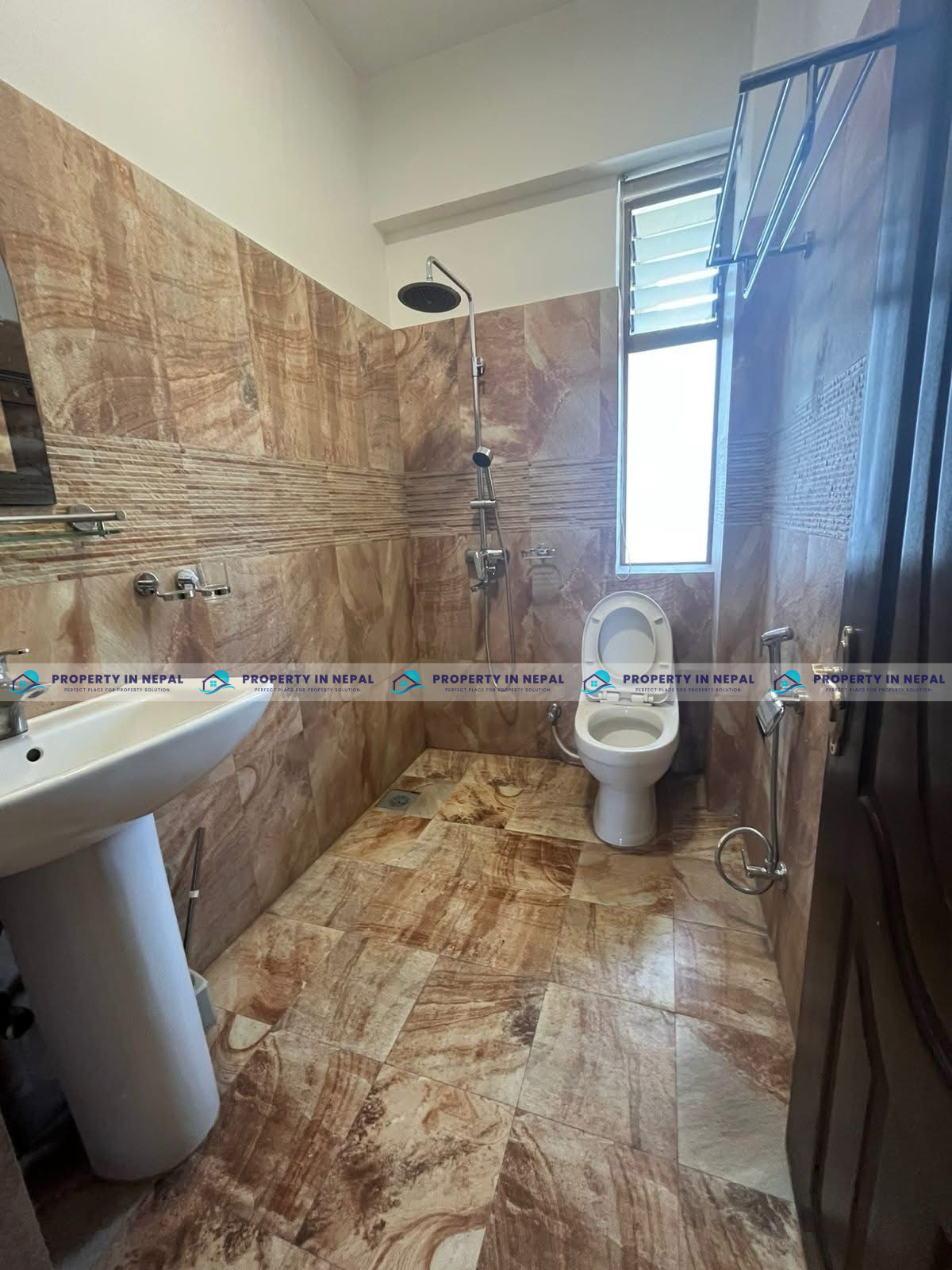 2 BHK Apartment For Rent At Kupondole image 5