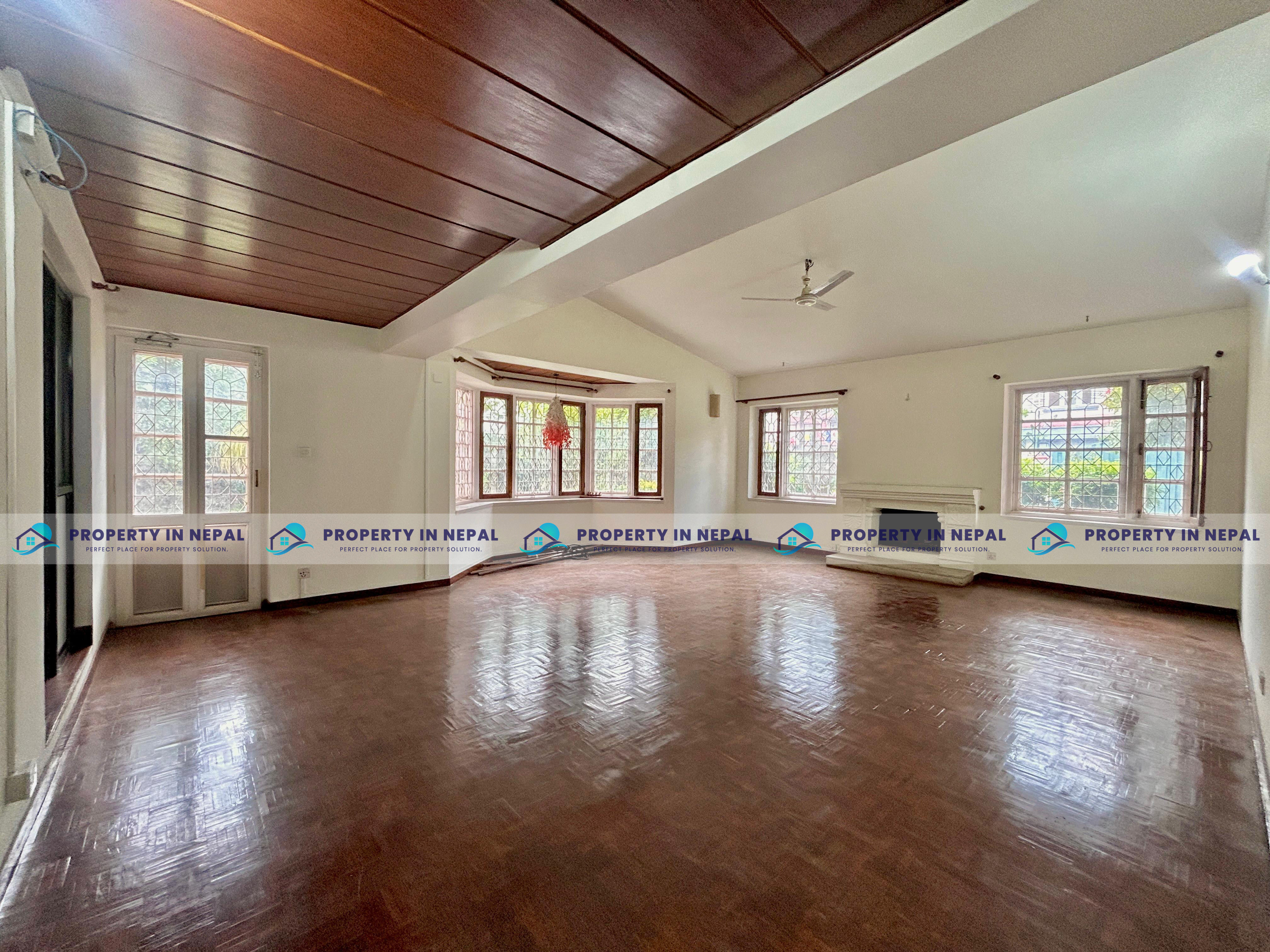 Bungalow For Rent At KTM image 2