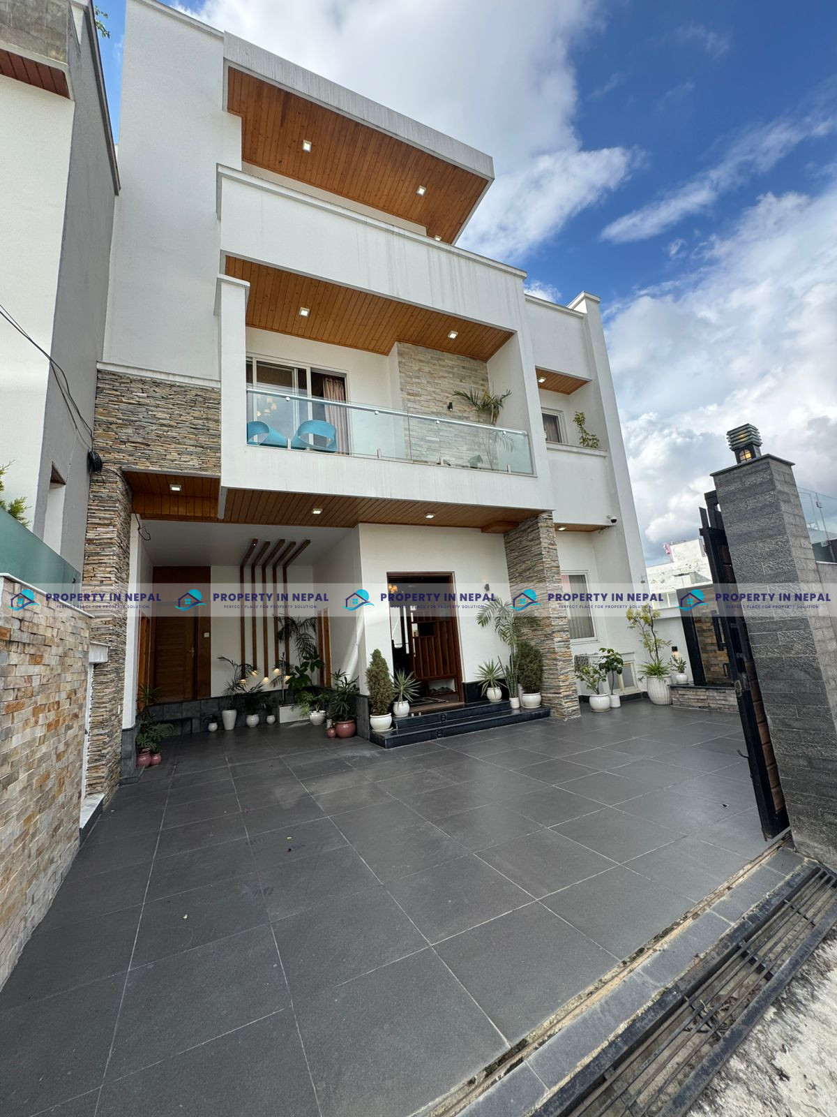 House For Sale at Bhaisepati