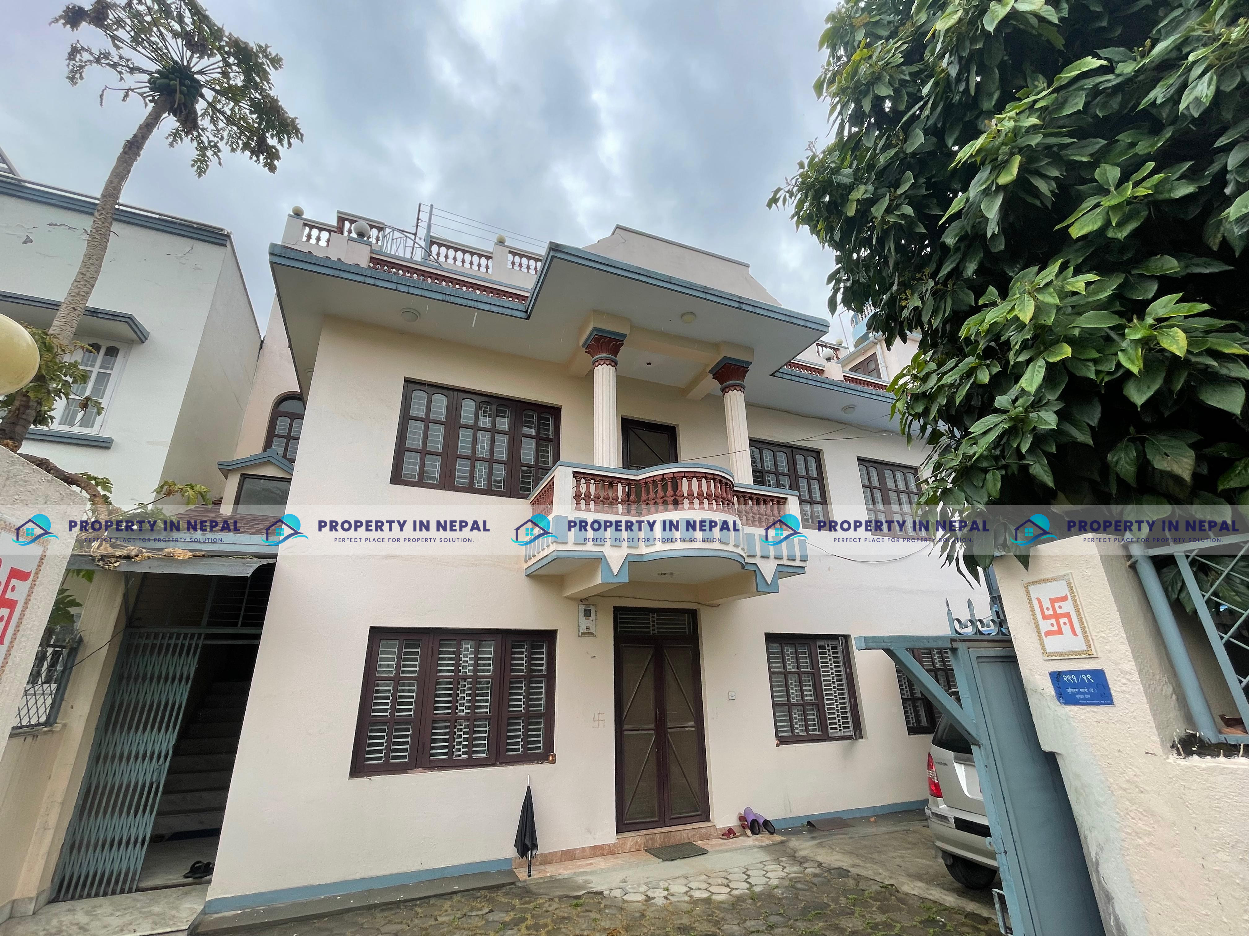 House for sale at Nakhipot